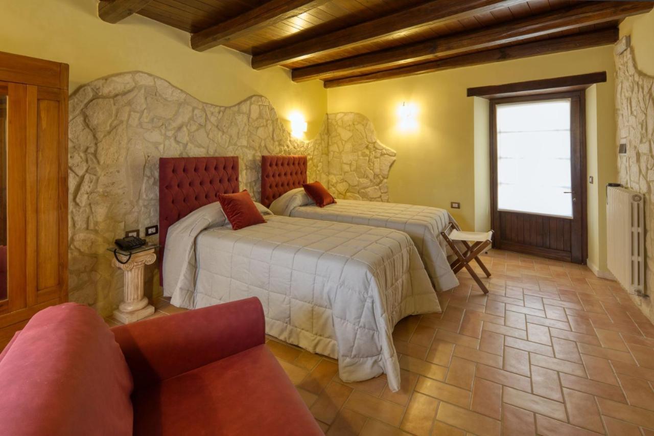 Borgo Incantato Spoleto Pompagnano Buitenkant foto