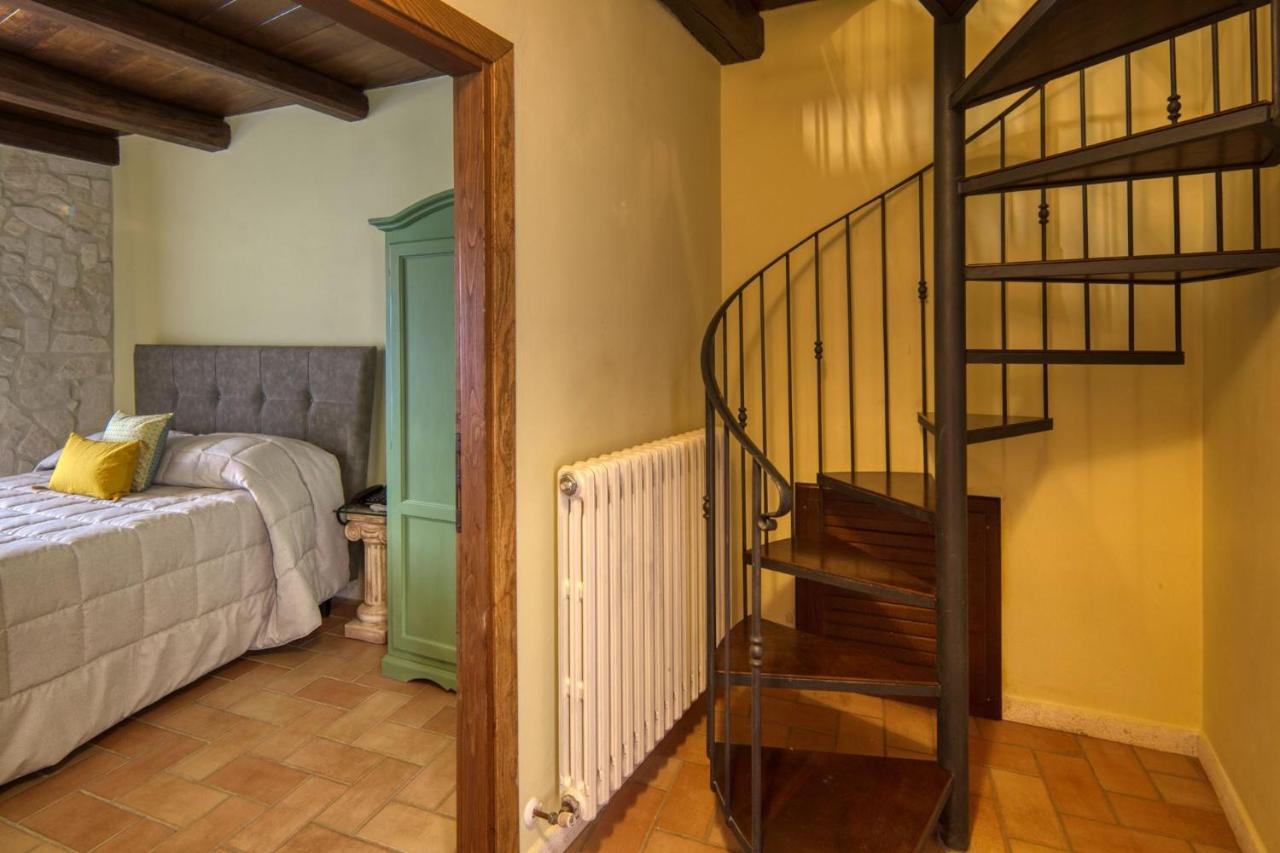 Borgo Incantato Spoleto Pompagnano Buitenkant foto