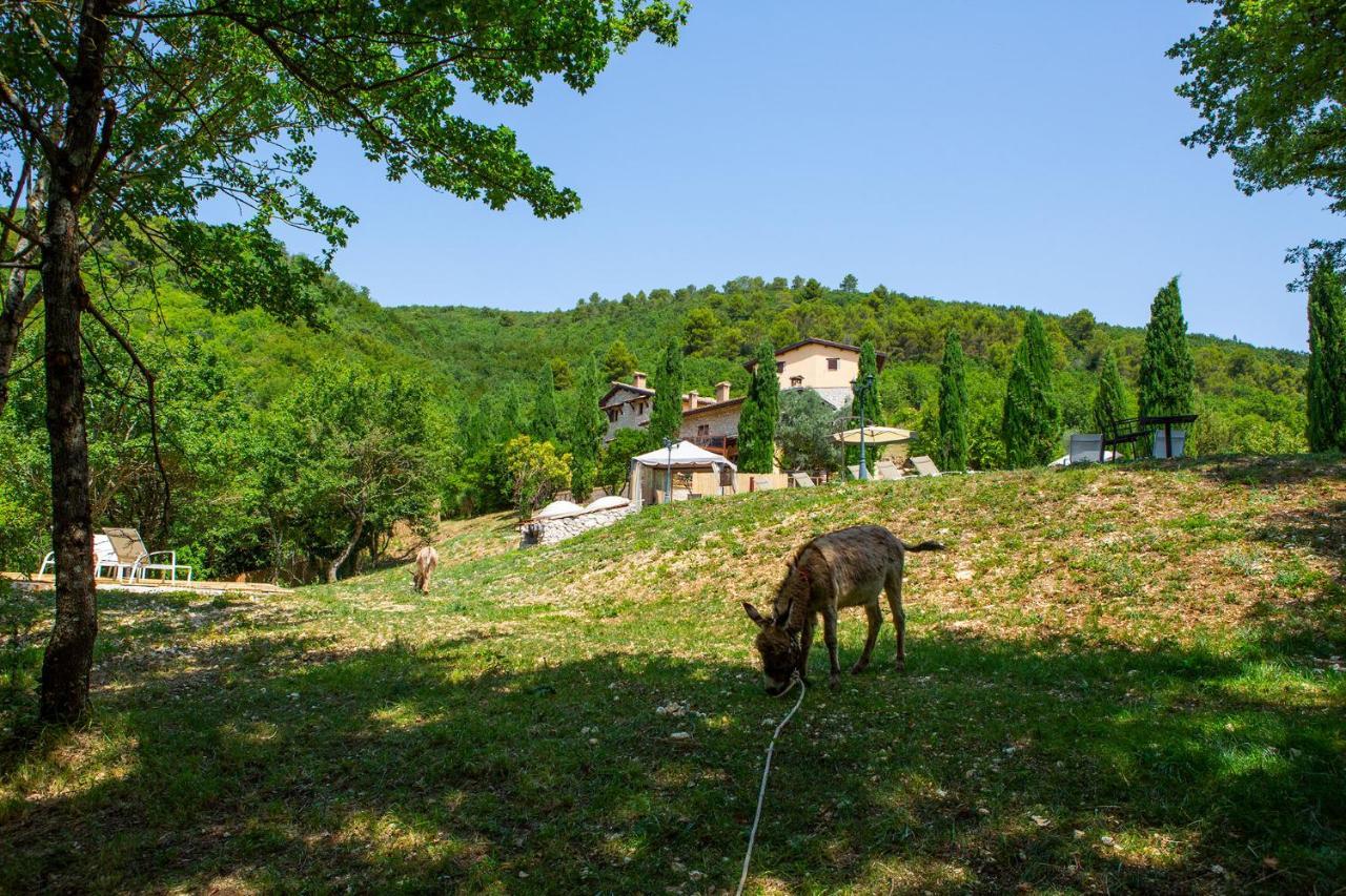 Borgo Incantato Spoleto Pompagnano Buitenkant foto